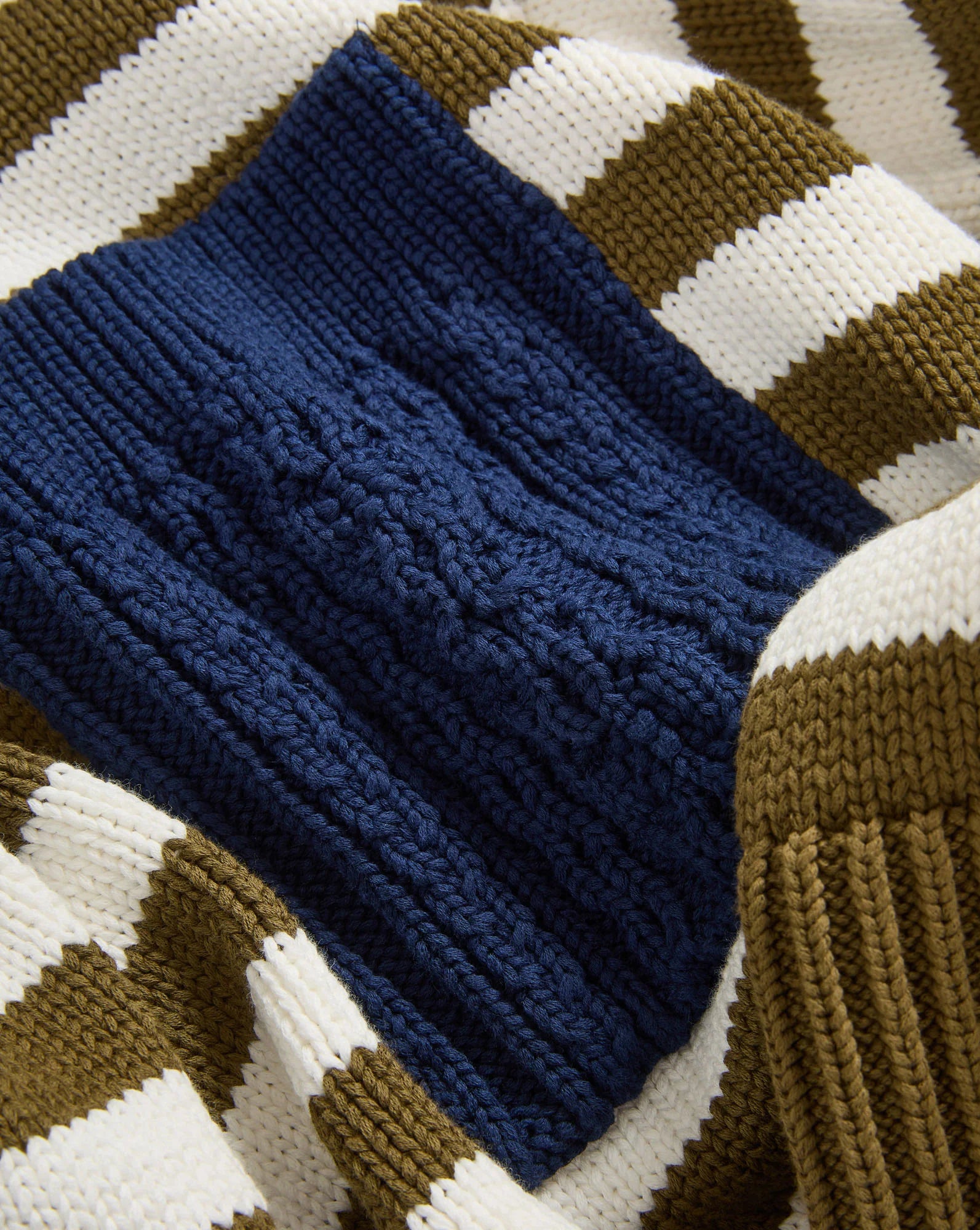 Emile Pullover