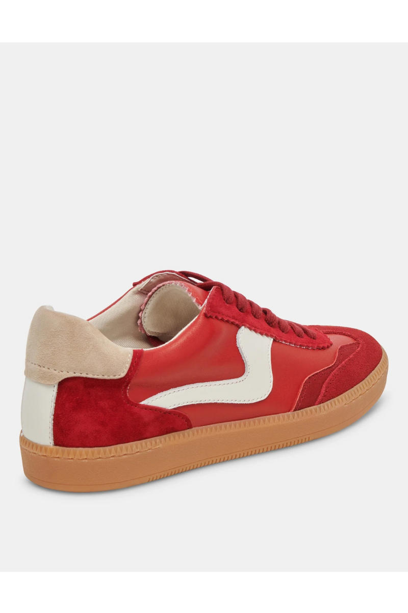Notice Sneakers