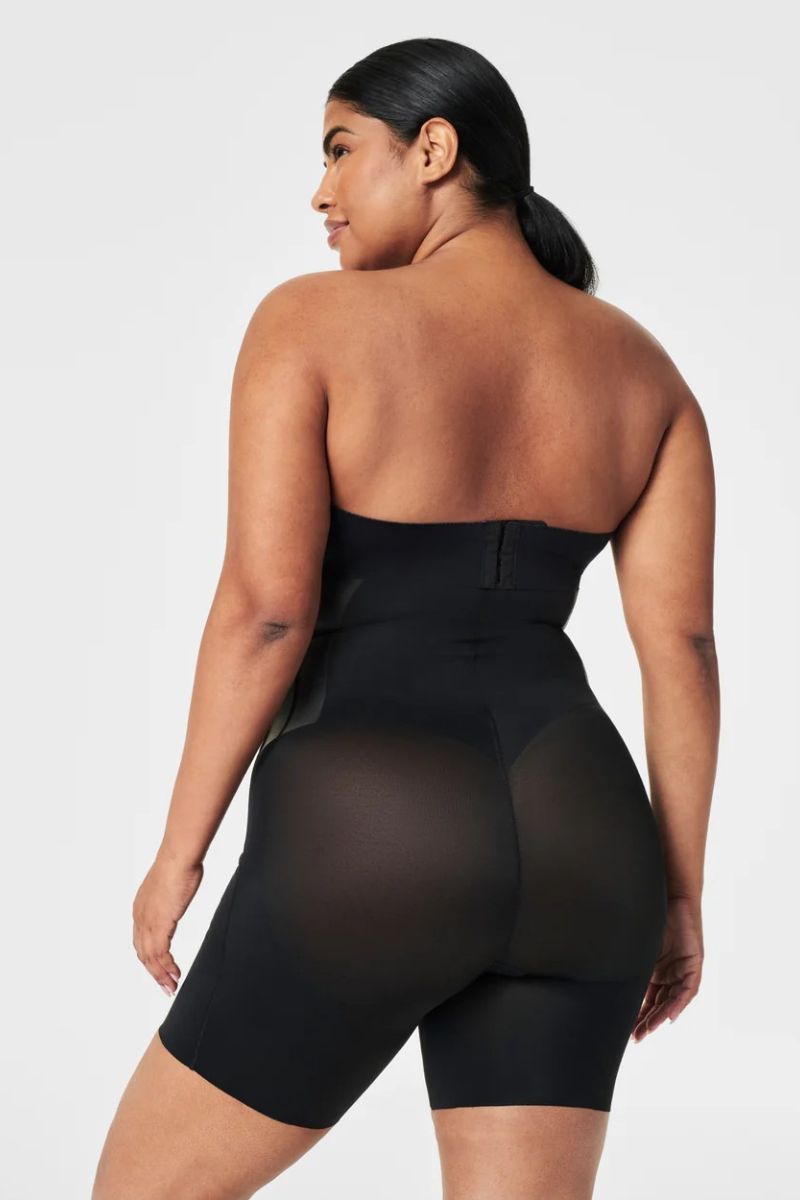 SpanxSculpt Total Contour High-Waisted Mid-Thigh Short