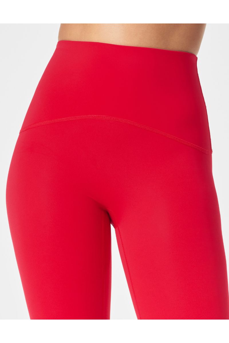 Spanxshape™ Booty Boost® 7/8 Leggings