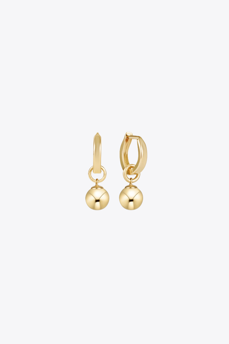 Huggie Gold 0.5" Hoop - Classic Gold 8mm Charm