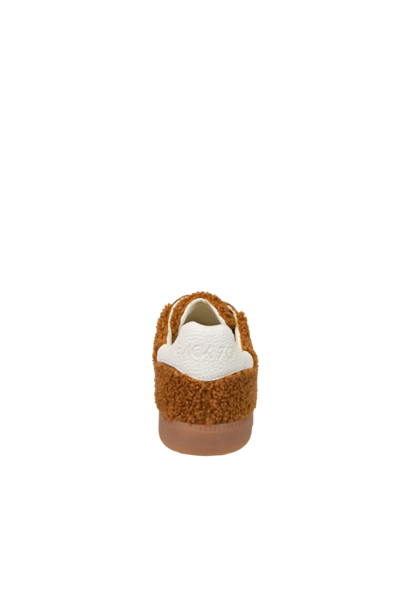 Back 70 Streetwear Sneaker Teddy