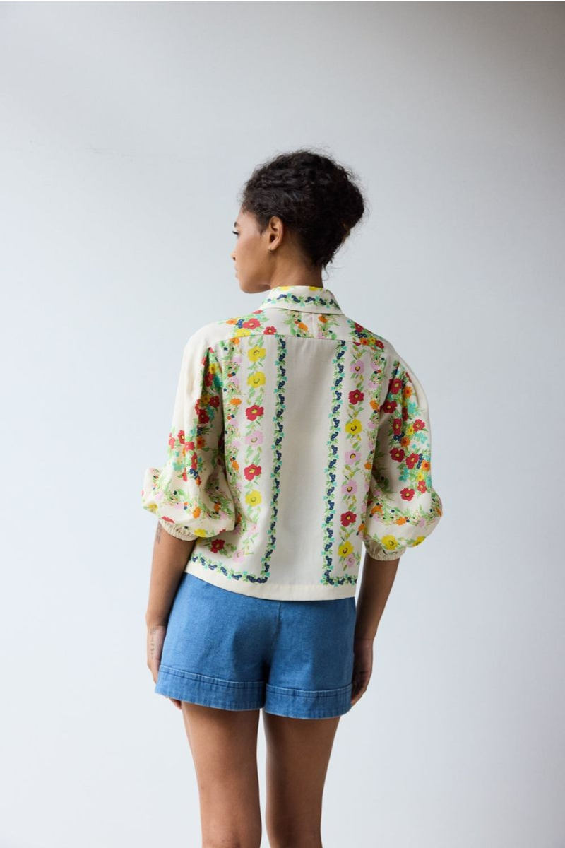 Tuck Sleeve Shirt