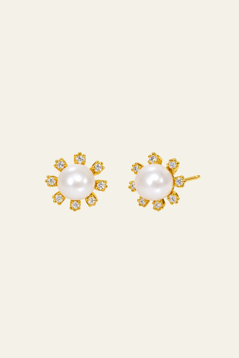 Freshwater Pearl Stud With Gold And Cz Flower Detail