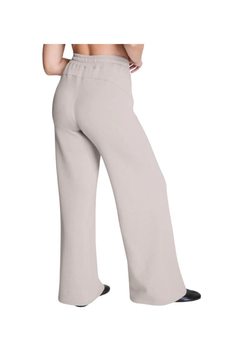SPANX AirEssentials® Wide Leg Pant