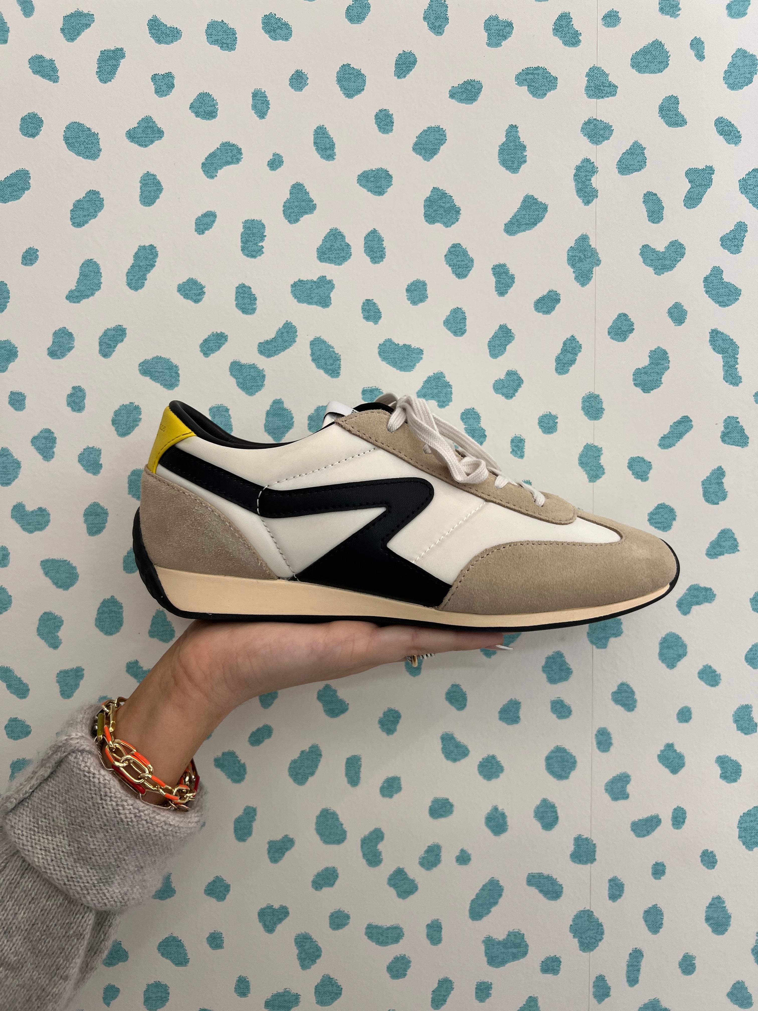Retro Runner Slim Sneaker