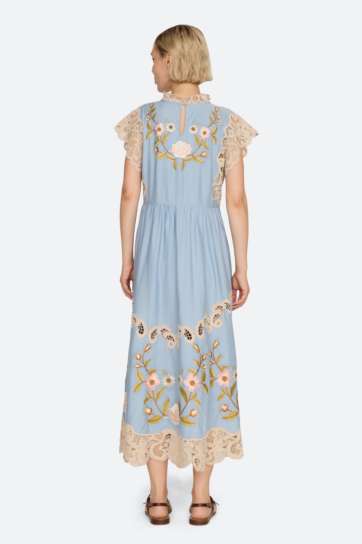 SHIRA EMB SLVLESS MIDI DRESS (D2)