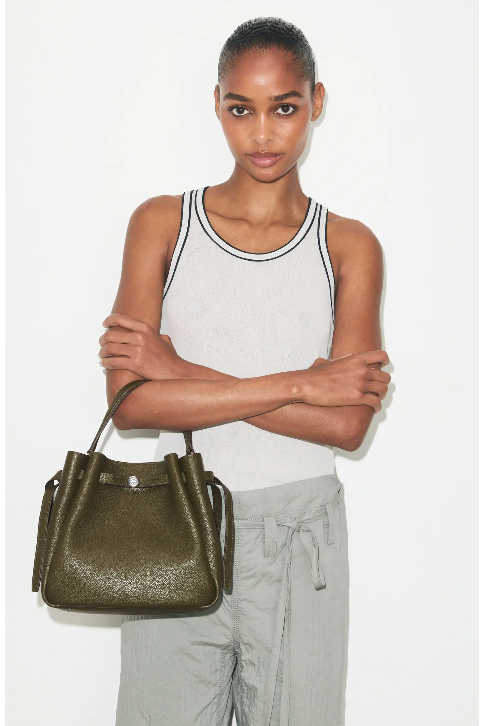 Romy Bucket Bag