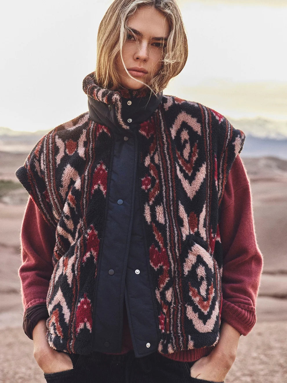 Ravena Vest