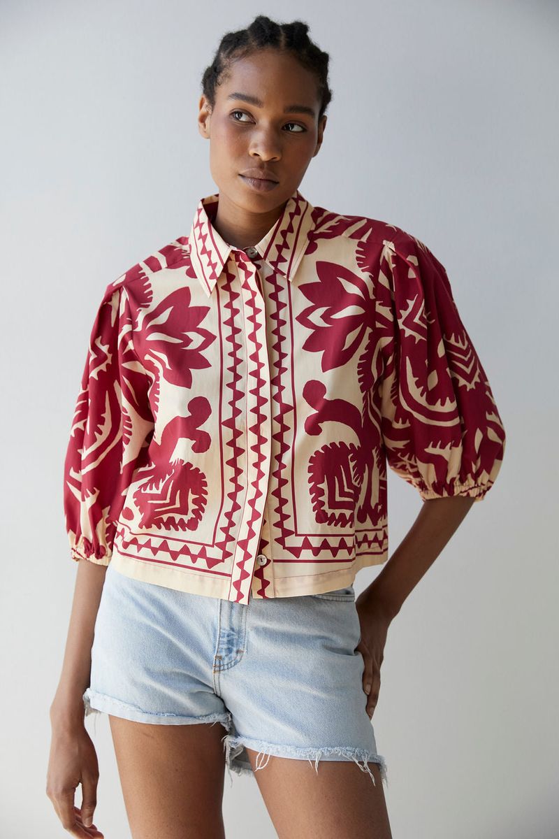 Tuck Sleeve Shirt