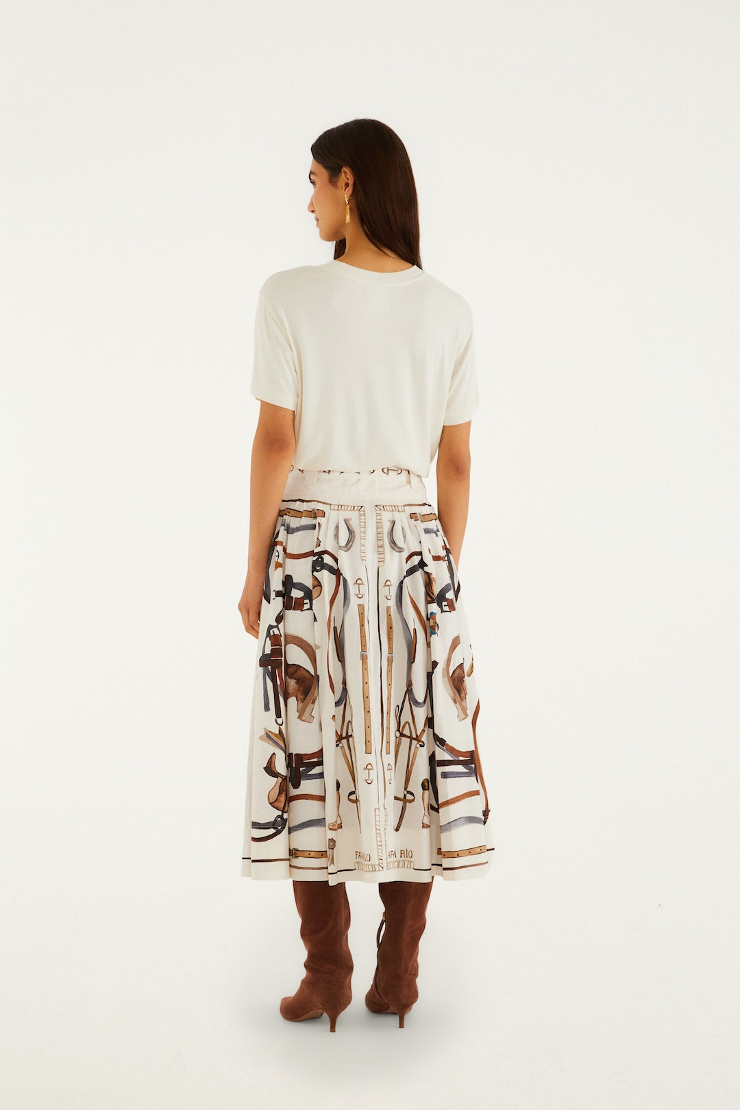 EQUESTRIAN SCARF WINTER WHITE MAXI SKIRT