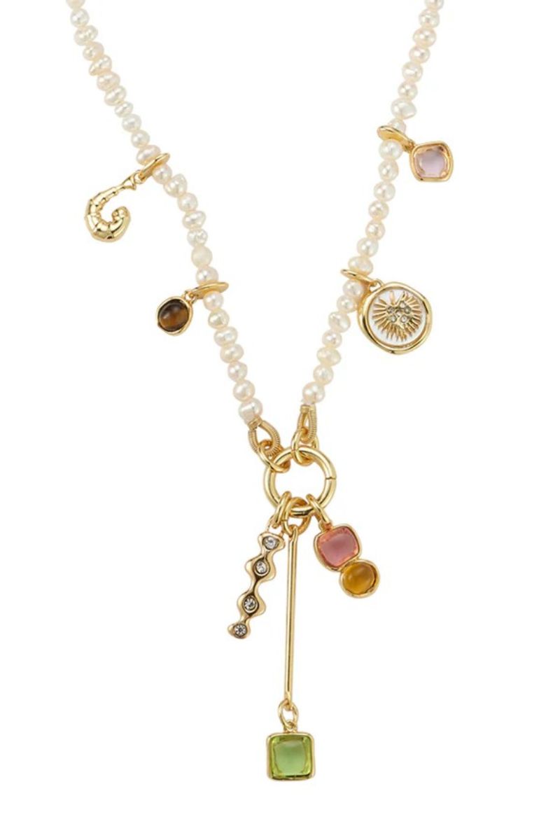 Amora Necklace