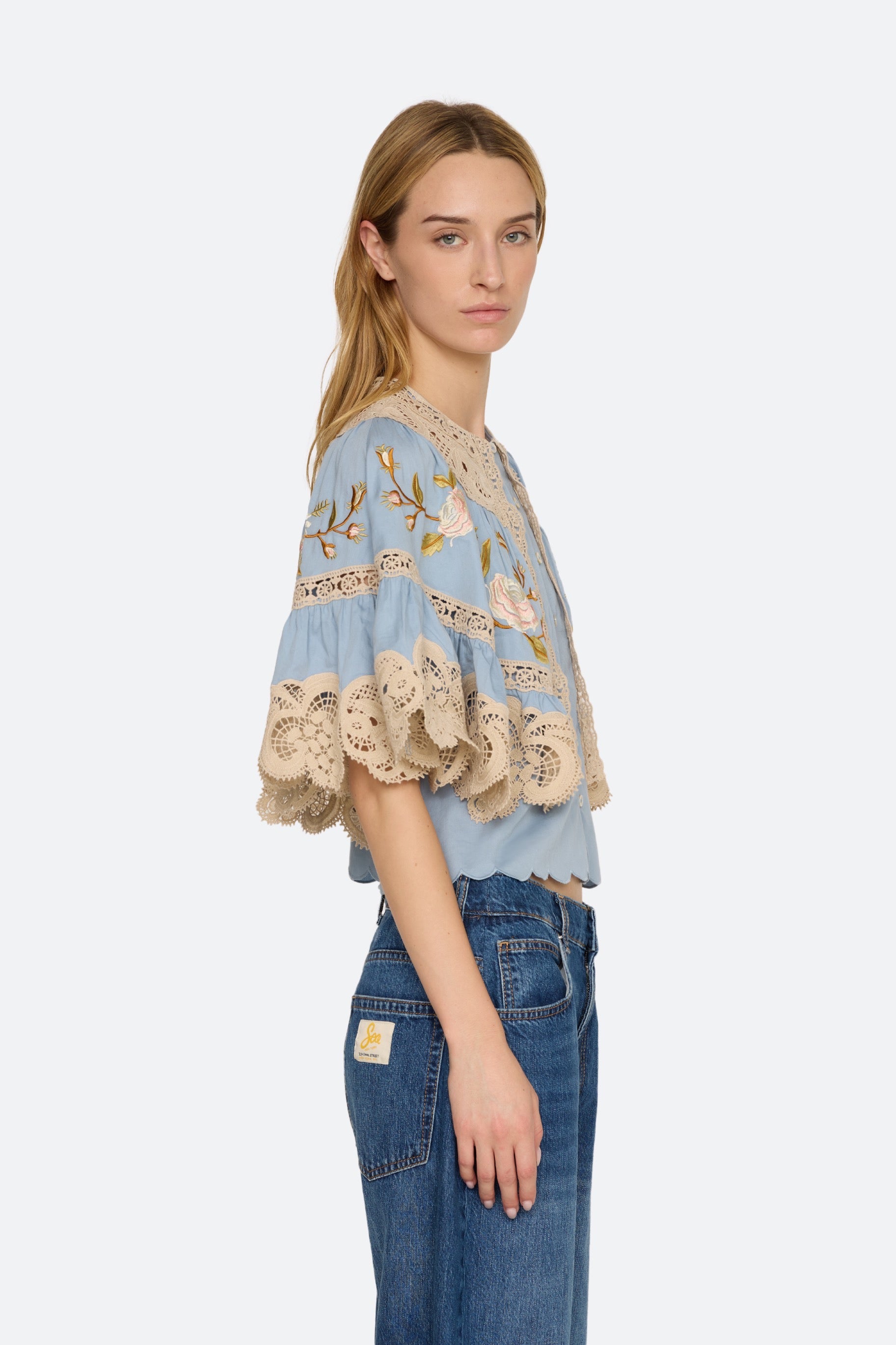 SHIRA EMB CAPE BLOUSE (D2)