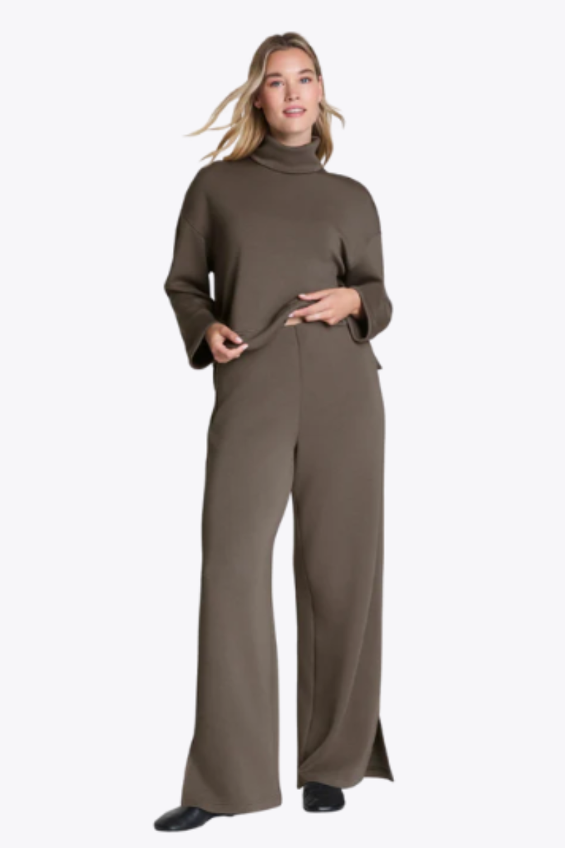 Airessentials Smooth Front Wide Leg Pant