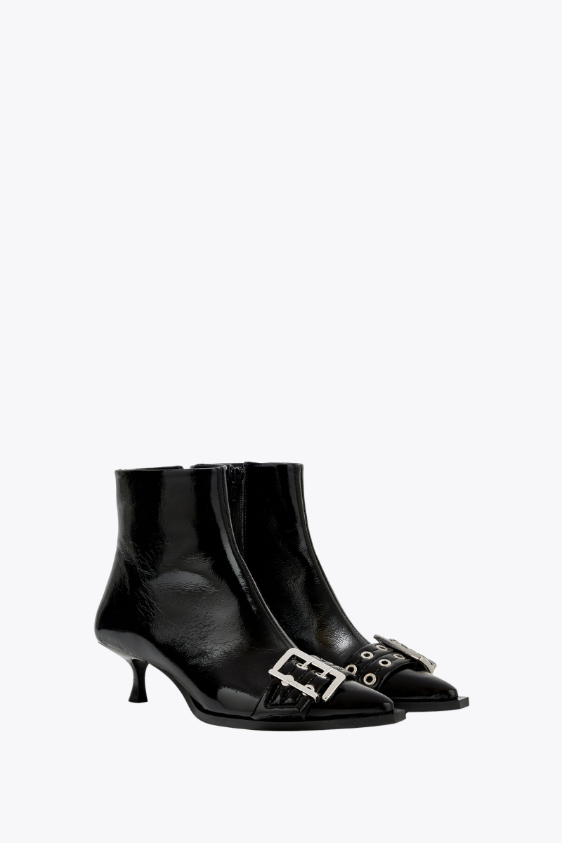 Buckle Low Boot Naplack