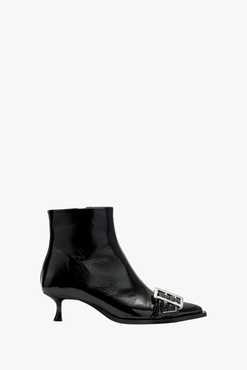 Buckle Low Boot Naplack