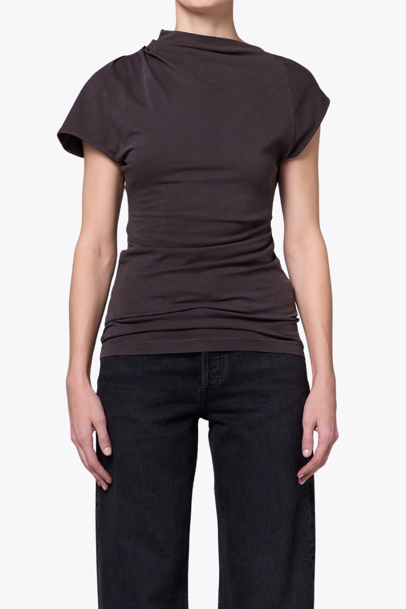 Beckly Tee