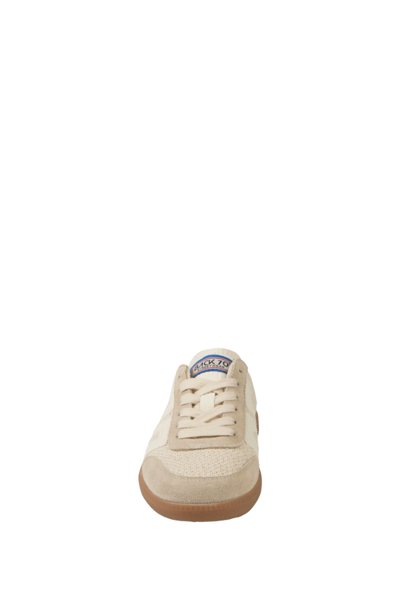 Back 70 Streetwear Easter Sneakers Sacco Milk