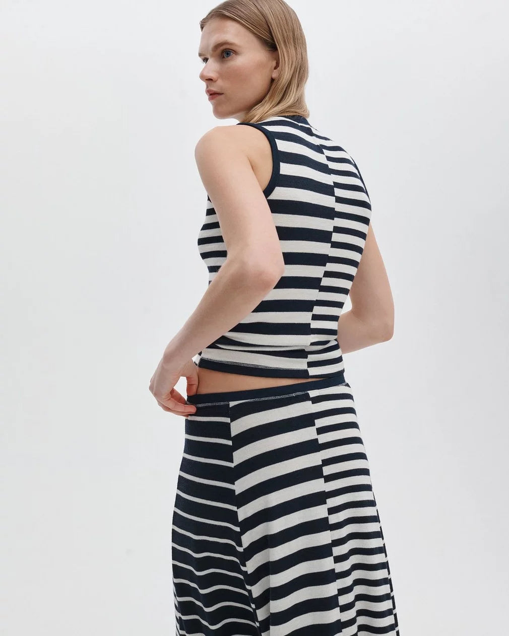 Knit Mixed Stripe Skirt