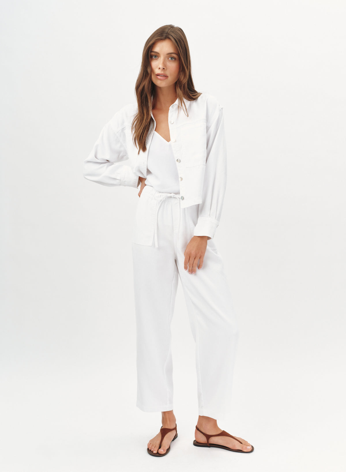 B3868-N40-396 - PATCH POCKET OVERSIZED JEAN