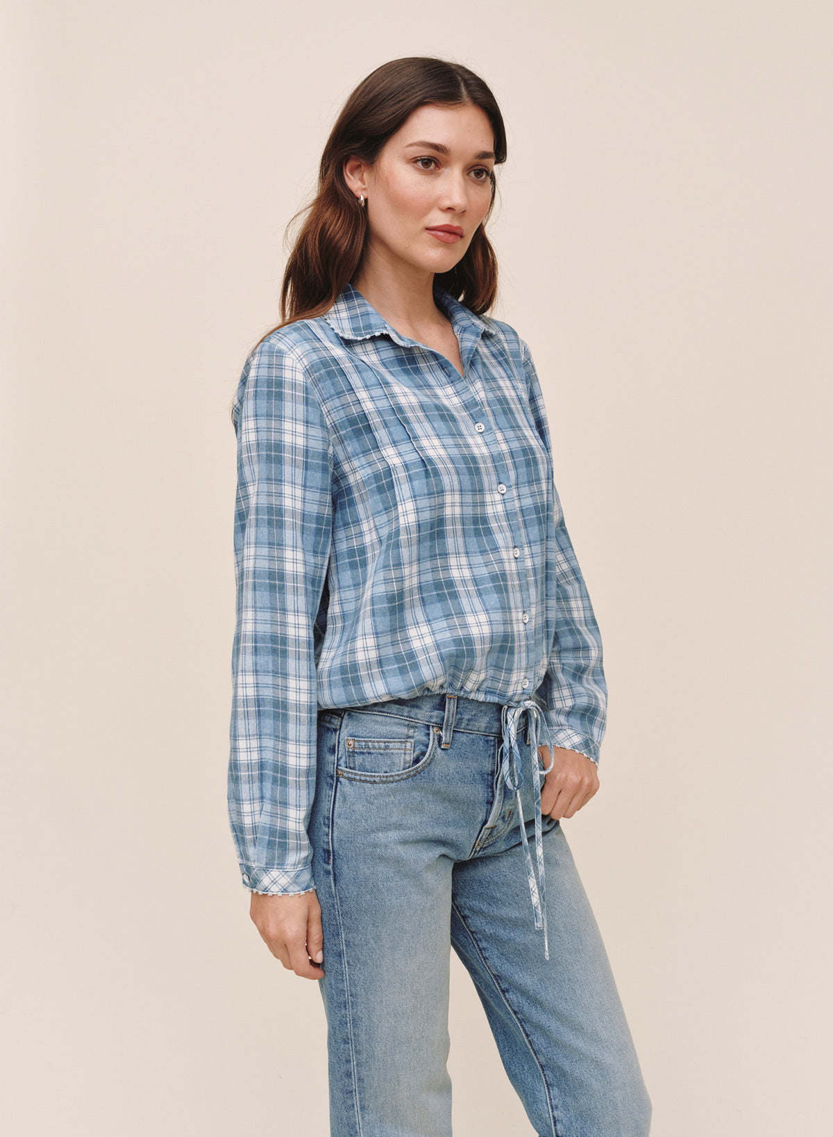 B20462-M76-012 - LONG SLEEVE PINTUCK TIE WAIST SHIRT