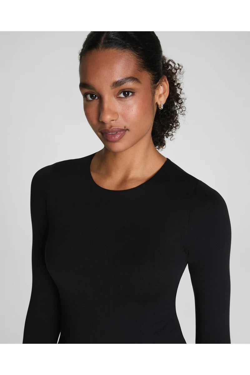 Smoothing Jersey Long Sleeve Crew