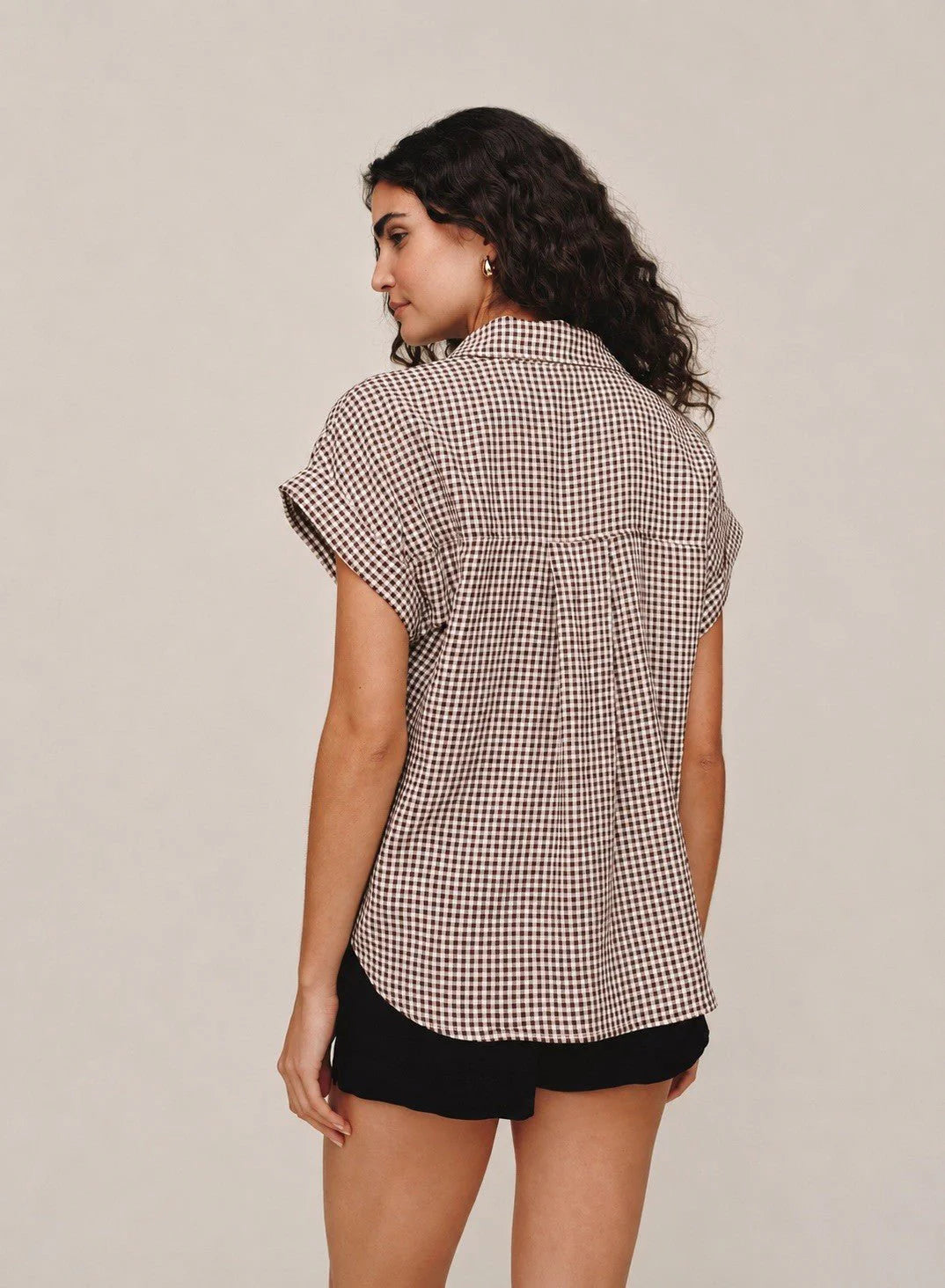 Short Roll Sleeve Shirt